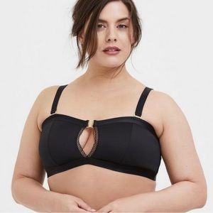 EUC torrid strappy bralette with gold hardware